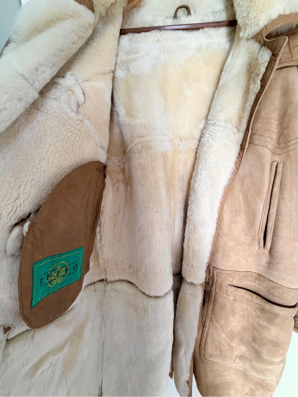 Men's Tan Shearling Hooded Coat - Picture 8 of 9